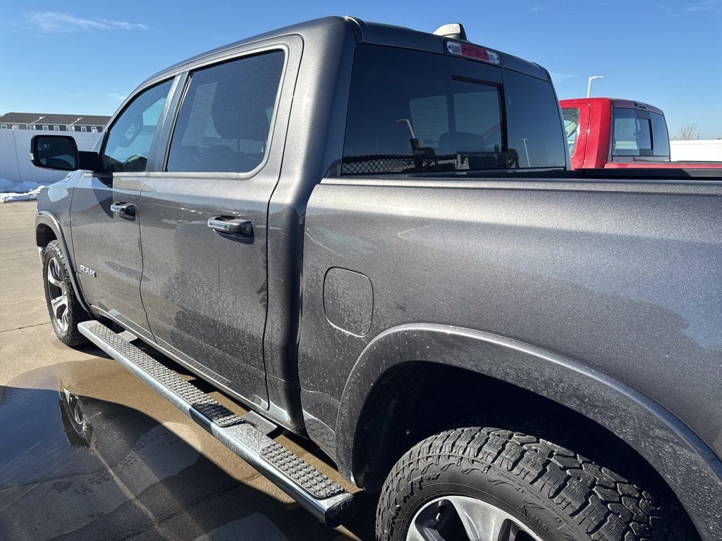 2021 RAM 1500 Laramie Crew Cab 4x4 5'7' Box