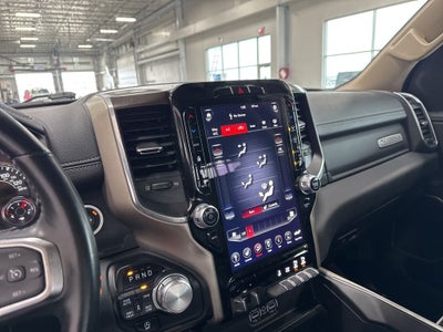 2021 RAM 1500 Laramie Crew Cab 4x4 5'7' Box