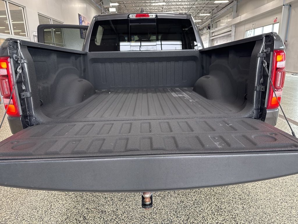 2021 RAM 1500 Laramie Crew Cab 4x4 5'7' Box