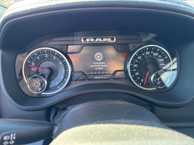 2021 RAM 1500 Laramie Crew Cab 4x4 5'7' Box