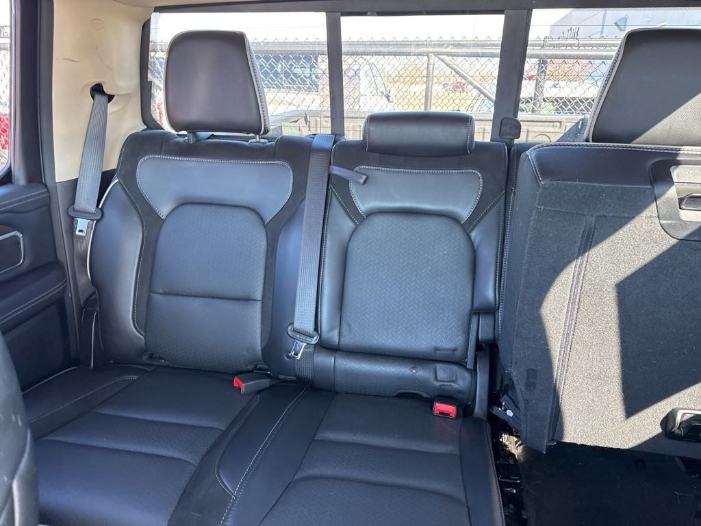 2021 RAM 1500 Laramie Crew Cab 4x4 5'7' Box