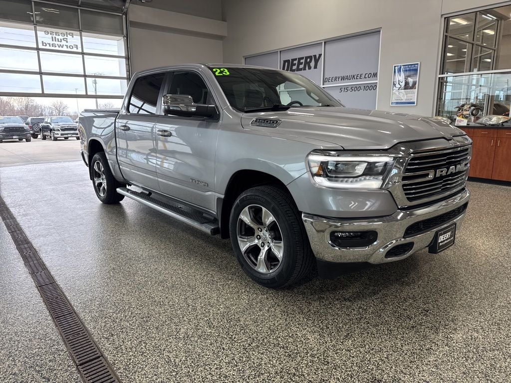 2023 RAM 1500 Laramie Crew Cab 4x4 5'7' Box