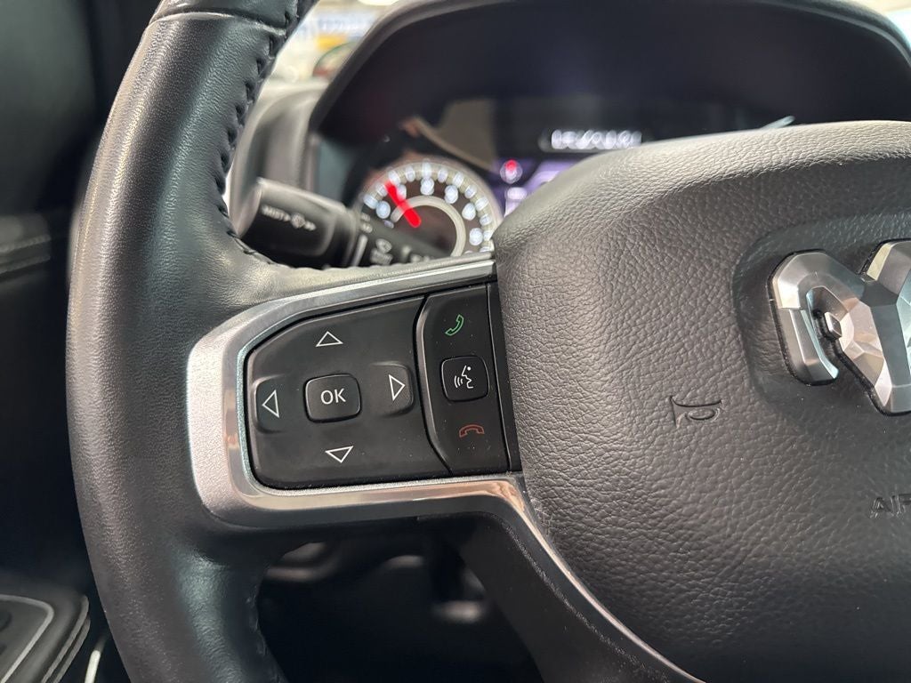 2023 RAM 1500 Laramie Crew Cab 4x4 5'7' Box