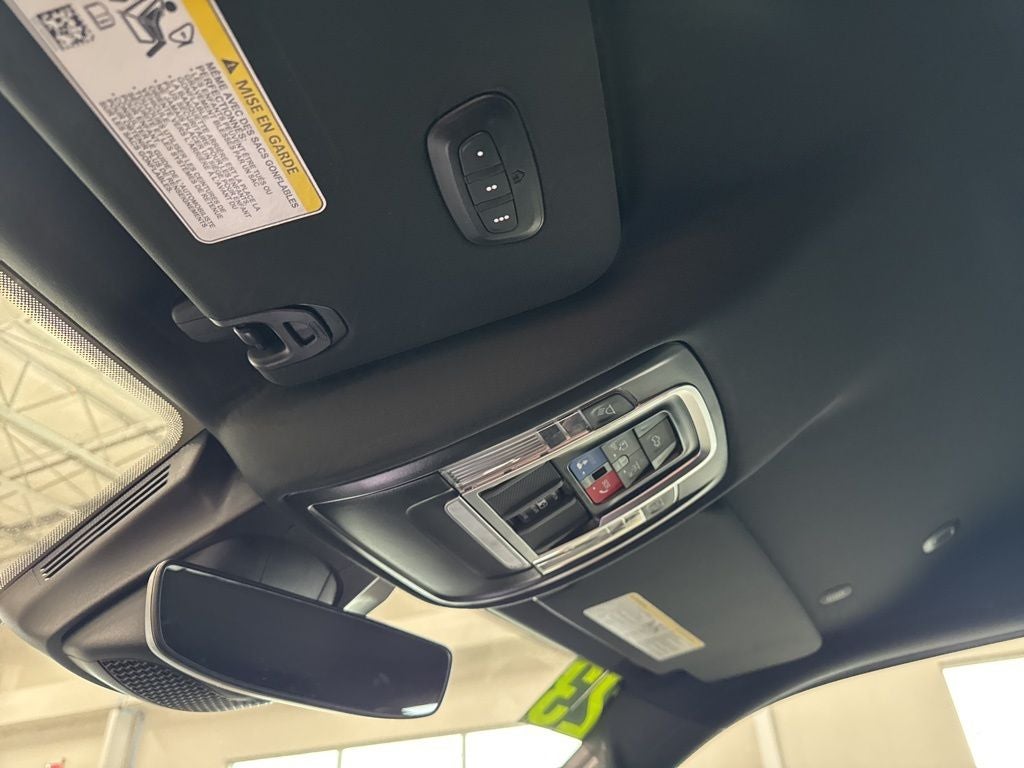 2023 RAM 1500 Laramie Crew Cab 4x4 5'7' Box