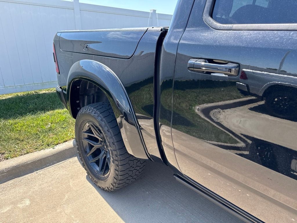 2023 RAM 1500 Laramie Crew Cab 4x4 5'7' Box
