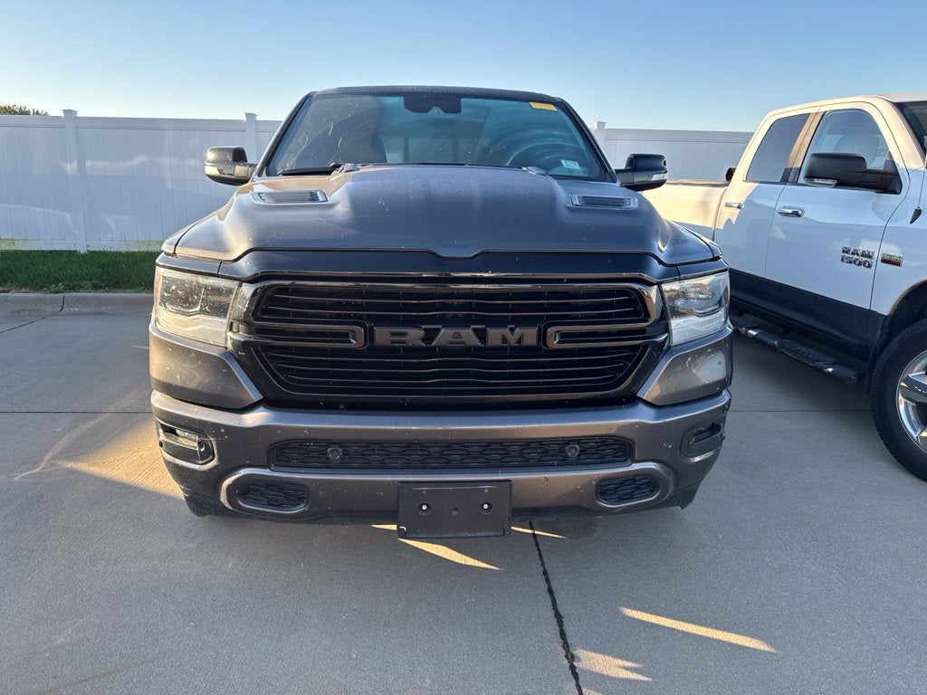 2022 RAM 1500 Laramie Crew Cab 4x4 5'7' Box