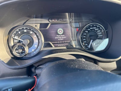 2022 RAM 1500 Laramie Crew Cab 4x4 5'7' Box