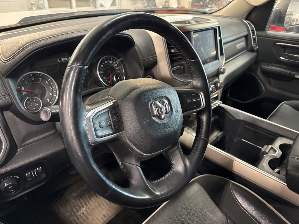 2022 RAM 1500 Laramie Crew Cab 4x4 5'7' Box