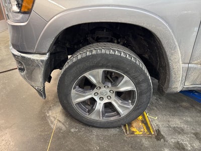 2022 RAM 1500 Laramie Crew Cab 4x4 5'7' Box