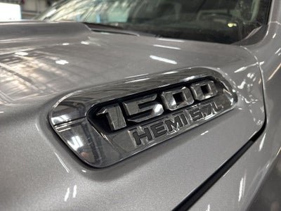 2022 RAM 1500 Laramie Crew Cab 4x4 5'7' Box