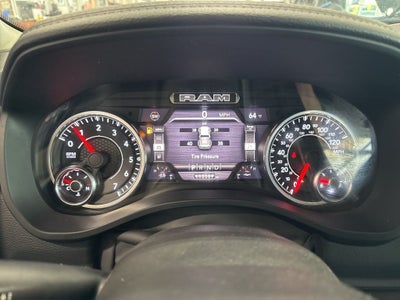 2022 RAM 1500 Laramie Crew Cab 4x4 5'7' Box