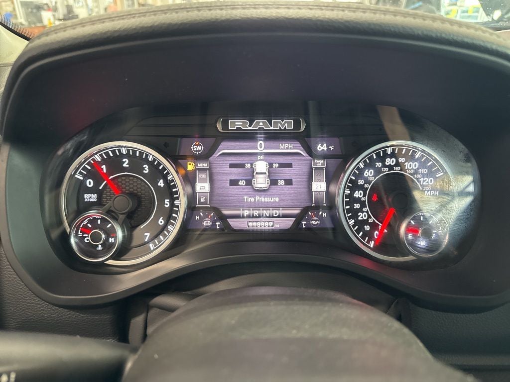 2022 RAM 1500 Laramie Crew Cab 4x4 5'7' Box