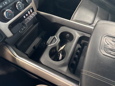 2022 RAM 1500 Laramie Crew Cab 4x4 5'7' Box