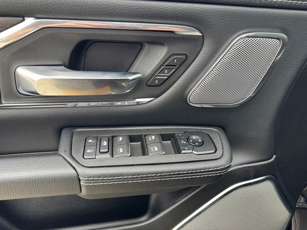 2027 RAM Ram 1500 RAM 1500 LARAMIE CREW CAB 4X4 5'7' BOX