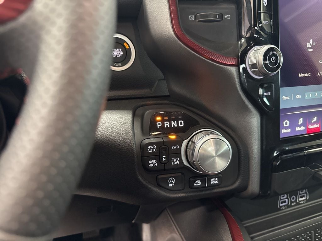 2025 RAM 1500 Rebel Crew Cab 4x4 5'7' Box