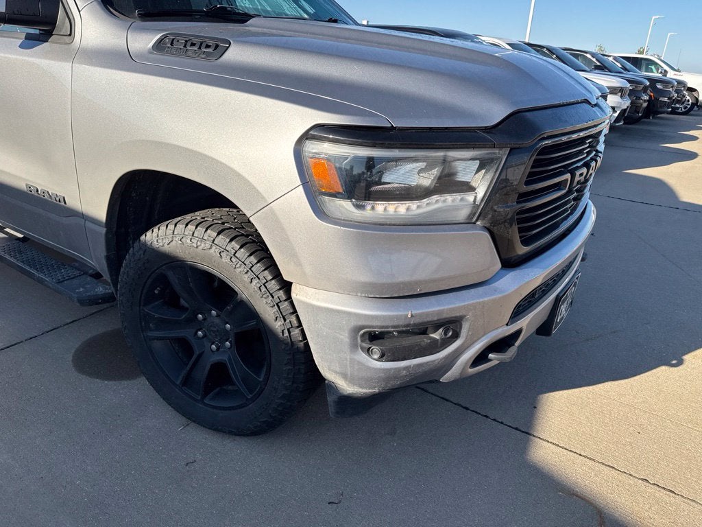 2020 RAM 1500 Big Horn Crew Cab 4x4 6'4' Box