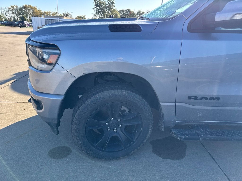2020 RAM 1500 Big Horn Crew Cab 4x4 6'4' Box