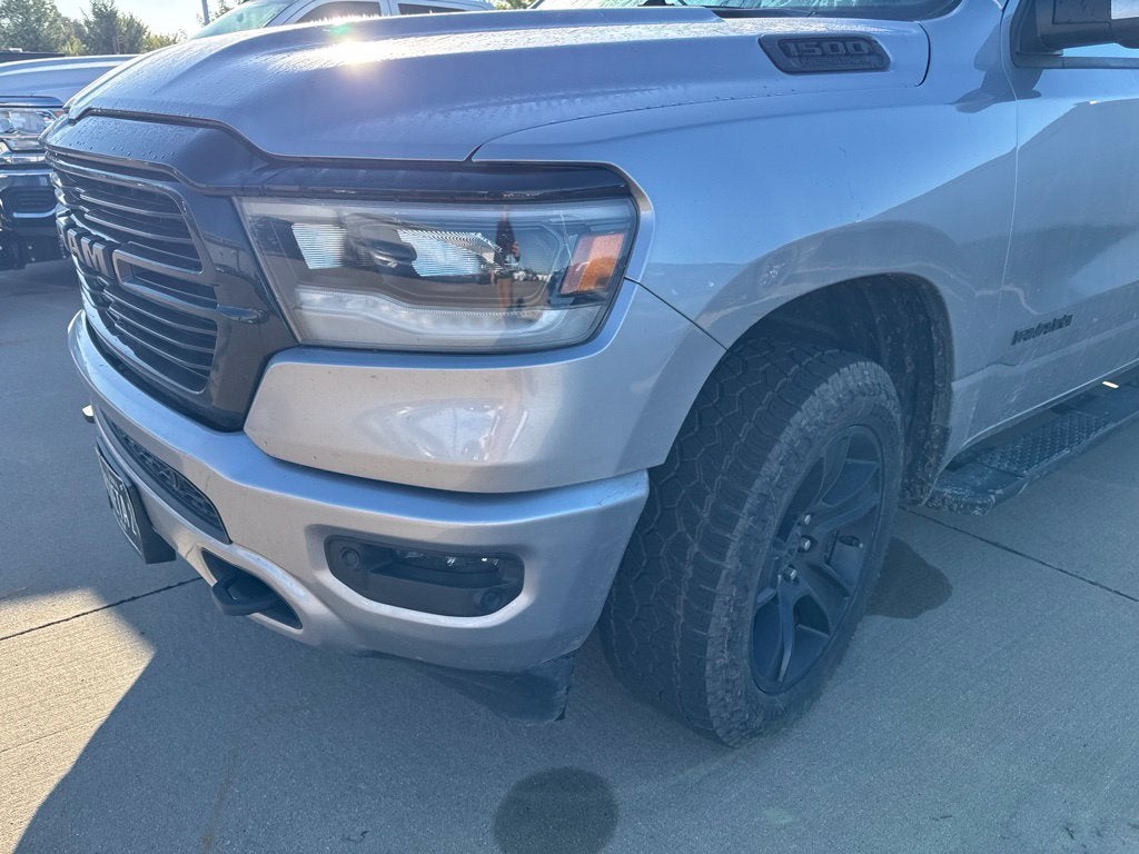 2020 RAM 1500 Big Horn Crew Cab 4x4 6'4' Box