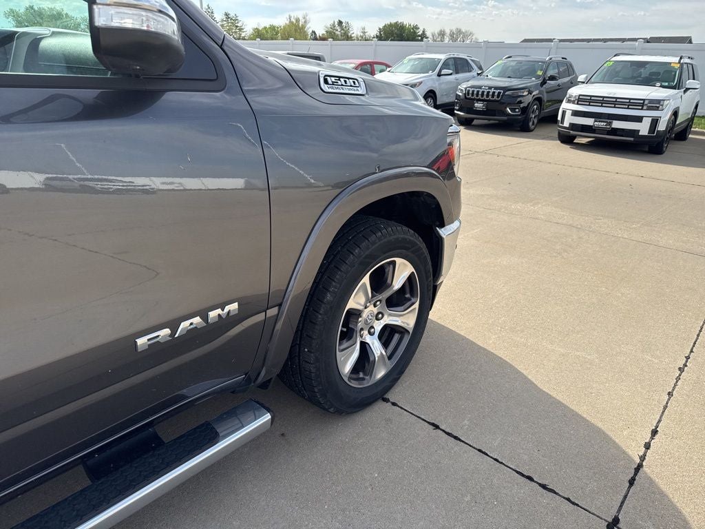 2022 RAM 1500 Laramie Crew Cab 4x4 6'4' Box