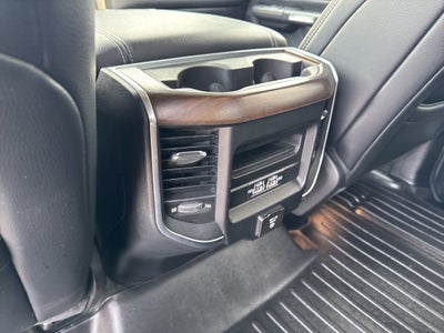2022 RAM 1500 Laramie Crew Cab 4x4 6'4' Box