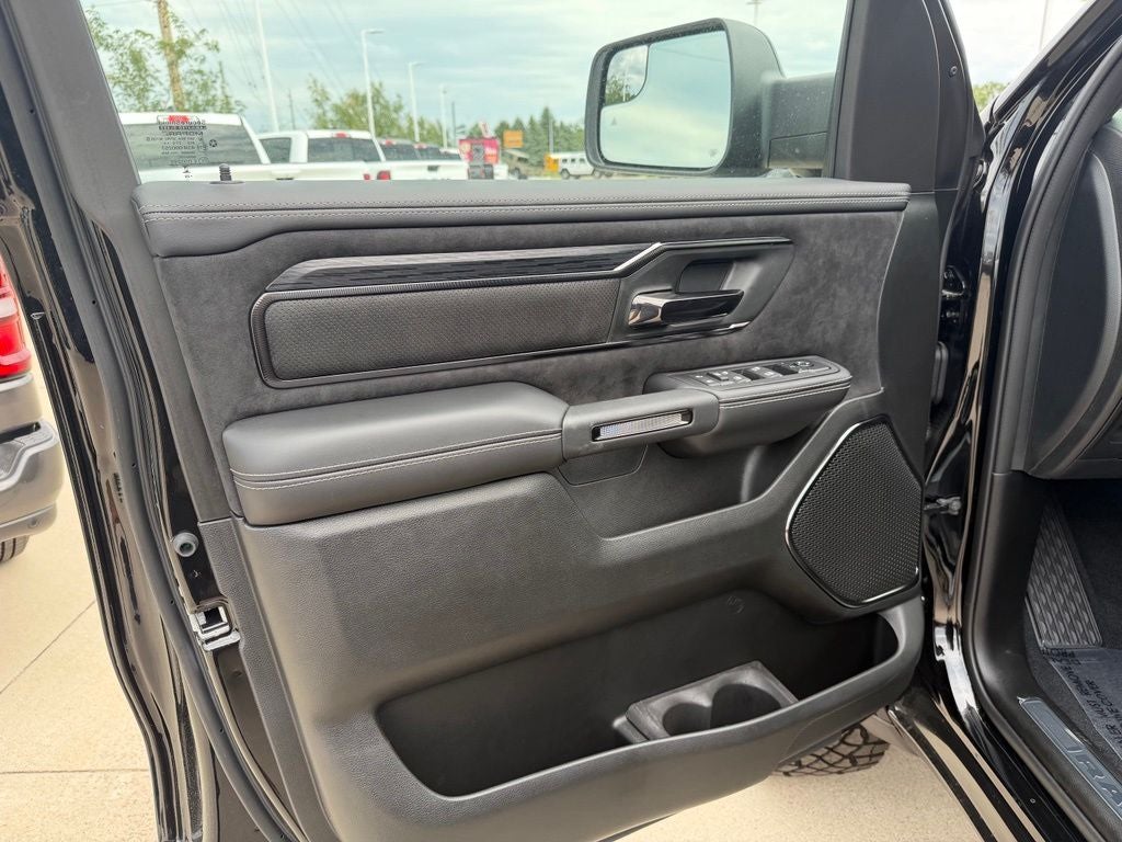 2026 RAM Ram 1500 RAM 1500 RHO CREW CAB 4X4 5'7' BOX