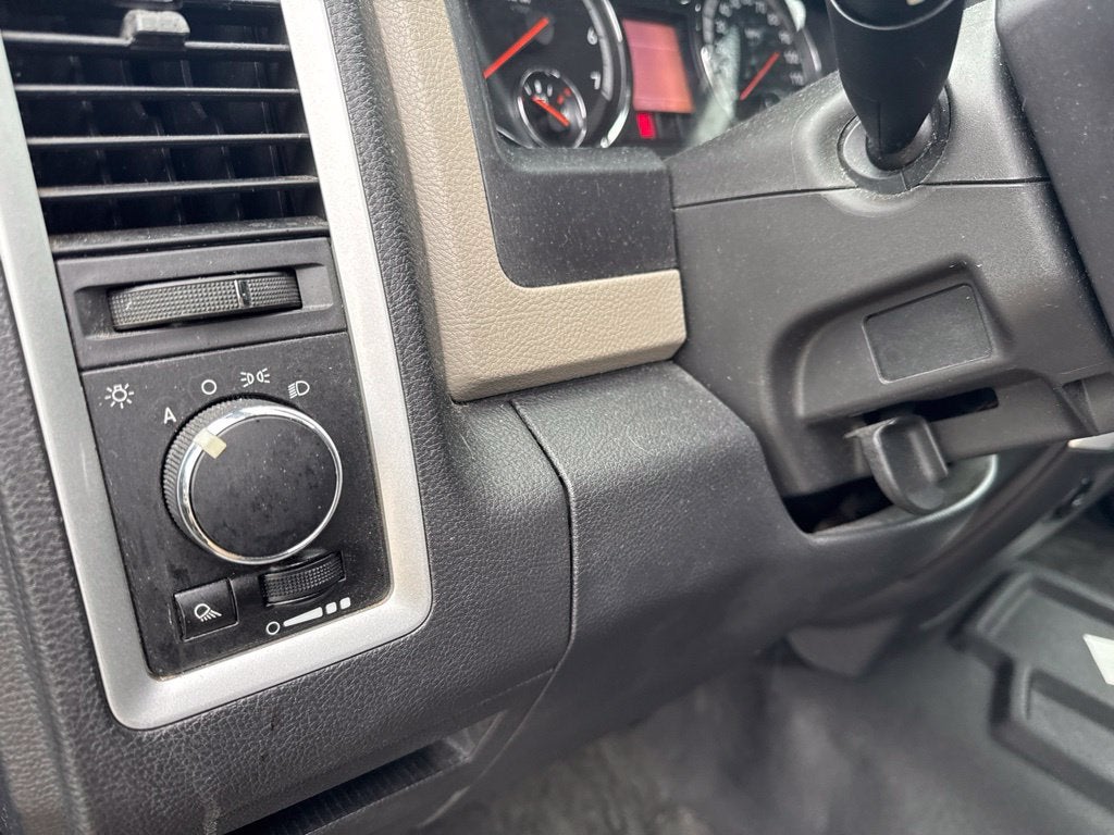 2009 Dodge Ram 1500 SLT/Sport/TRX