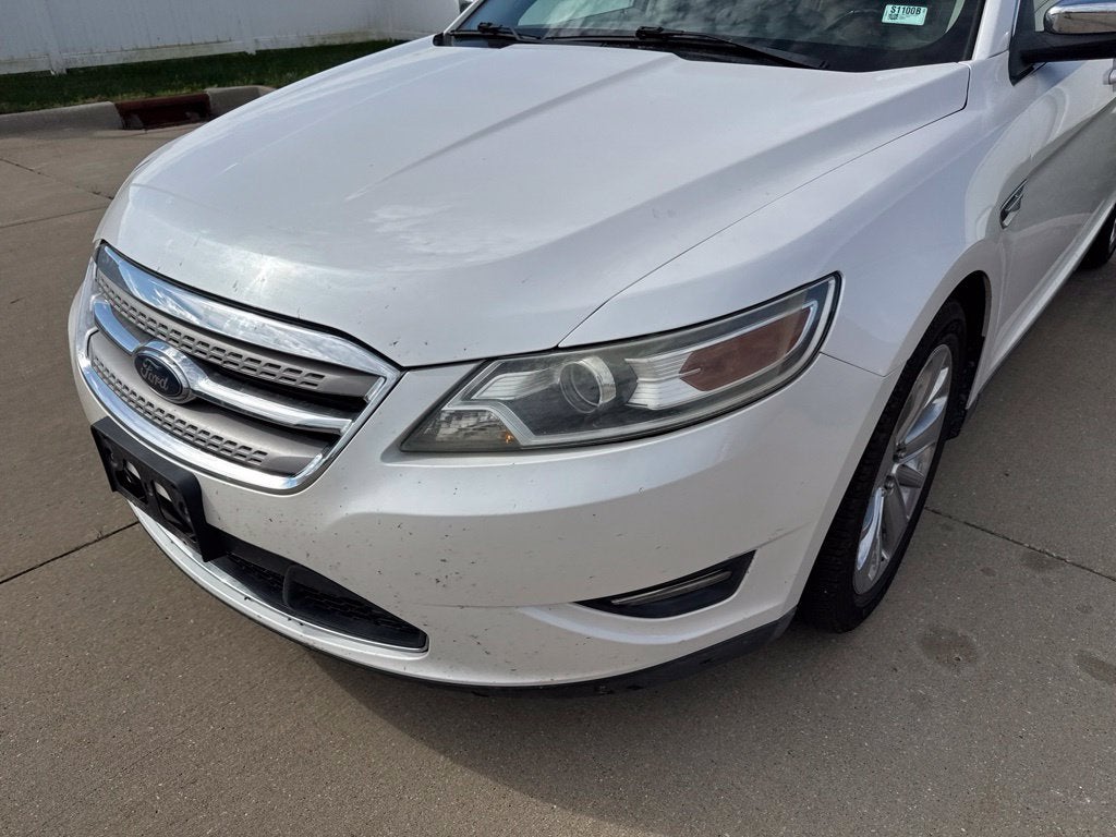2010 Ford Taurus Limited