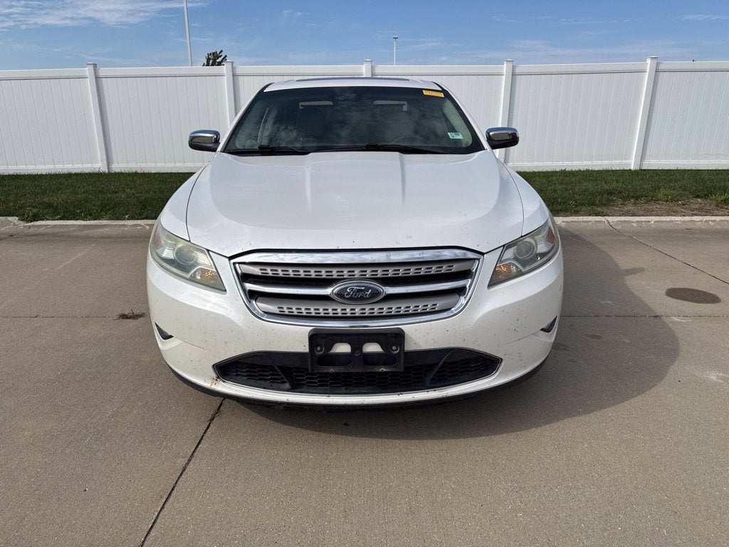2010 Ford Taurus Limited