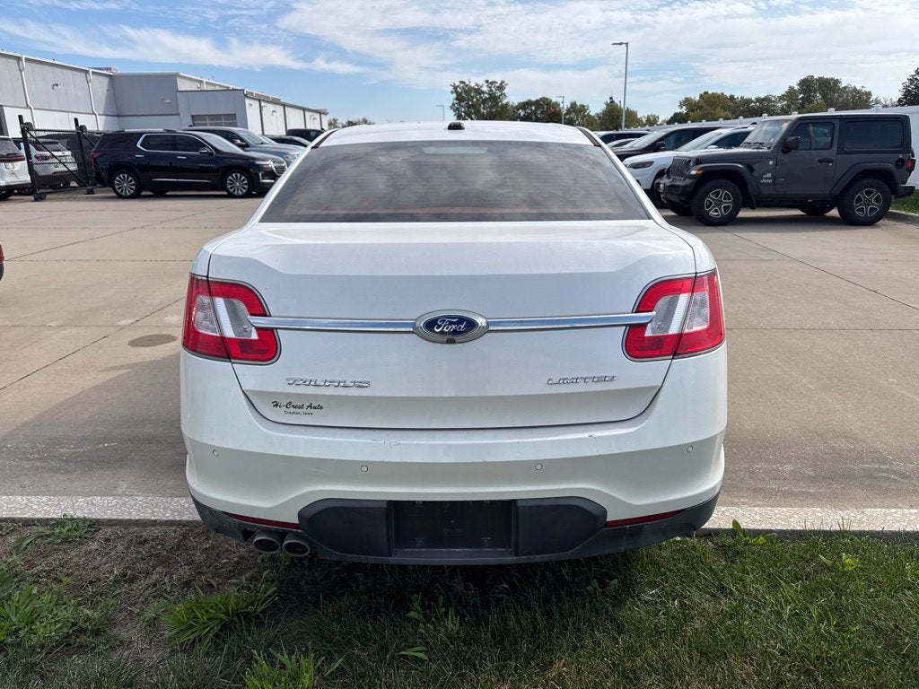 2010 Ford Taurus Limited