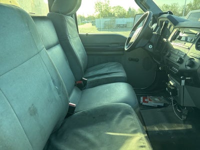 2013 Ford F-550 Chassis XL DRW