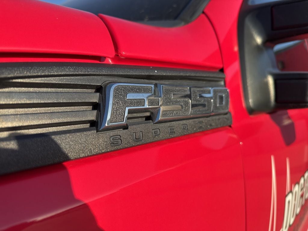 2013 Ford F-550 Chassis XL DRW