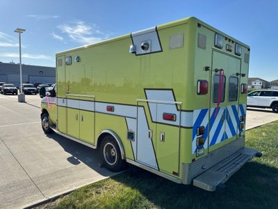 2007 Ford E-450 Cutaway Base