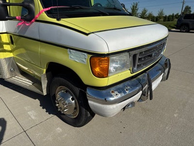 2007 Ford E-450 Cutaway Base