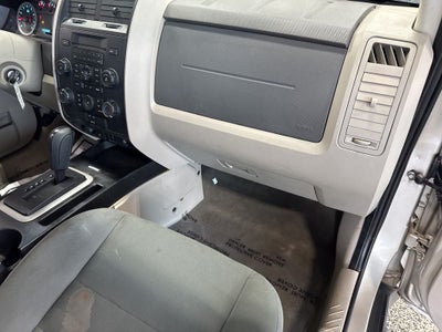 2010 Ford Escape XLS
