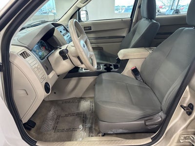 2010 Ford Escape XLS
