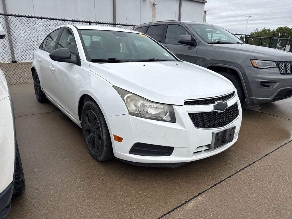 2013 Chevrolet Cruze LS Auto