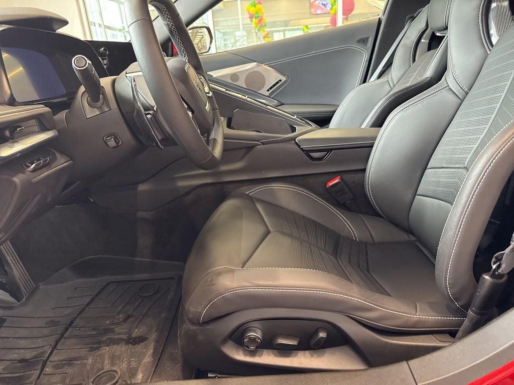2024 Chevrolet Corvette Stingray RWD Convertible 2LT