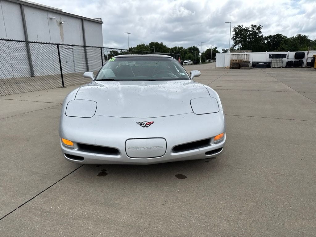 2001 Chevrolet Corvette Base