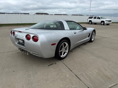 2001 Chevrolet Corvette Base