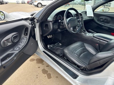 2001 Chevrolet Corvette Base