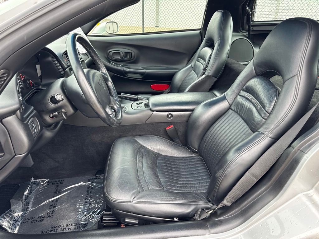 2001 Chevrolet Corvette Base