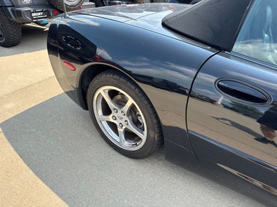 2003 Chevrolet Corvette Base