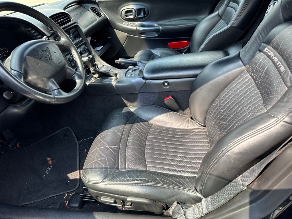 2003 Chevrolet Corvette Base