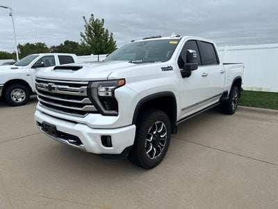 2024 Chevrolet Silverado 3500HD 4WD Crew Cab Standard Bed High Country