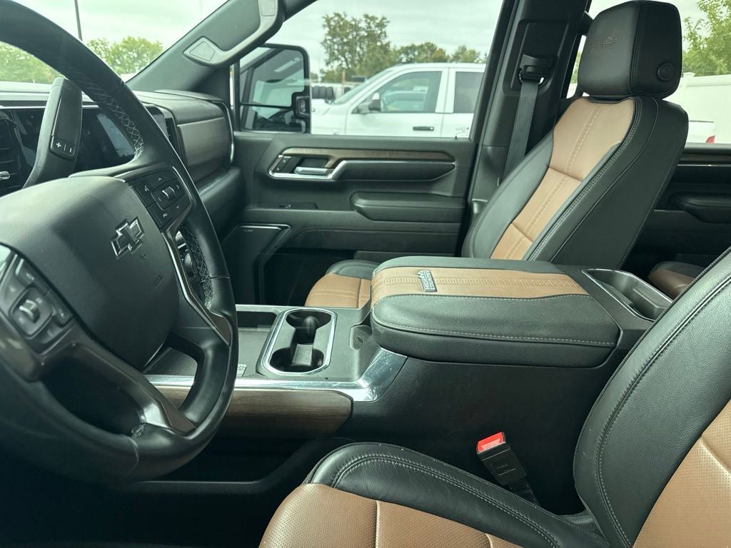 2024 Chevrolet Silverado 3500HD 4WD Crew Cab Standard Bed High Country
