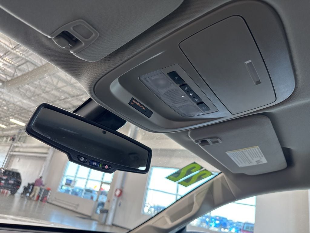 2022 Chevrolet Colorado 4WD Crew Cab Short Box LT