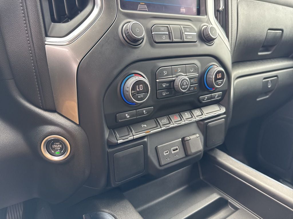 2022 Chevrolet Silverado 1500 LTD 4WD Crew Cab Short Bed LT Trail Boss
