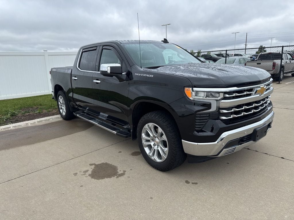 2024 Chevrolet Silverado 1500 4WD Crew Cab Short Bed LTZ