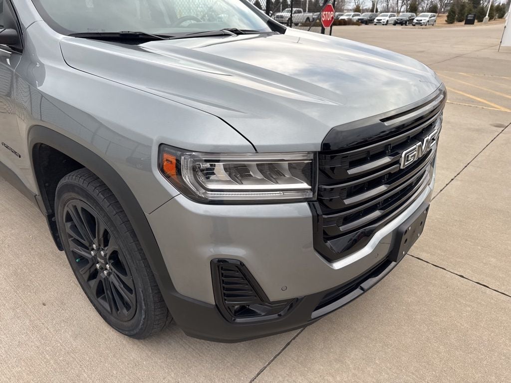 2023 GMC Acadia AWD SLT