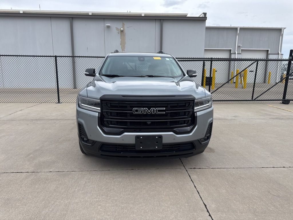 2023 GMC Acadia AWD SLT